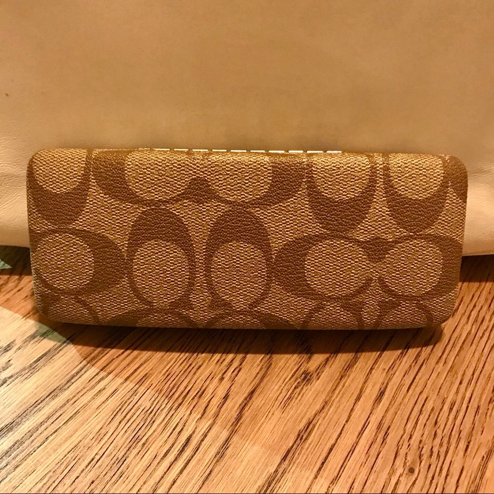 Coach glasses case
